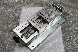 [ZV23C] ROLAND EGX300 350 MACHINE VICE